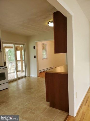 104 Iris Way, Charles Town WV  25414-9437 exterior