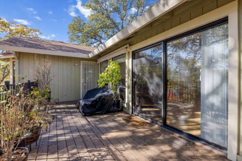 13975 Sun Forest Dr, Lake Wildwood CA  95946-9550 exterior