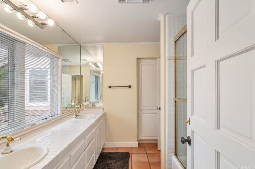 28565 Vallejo Ave, Temecula CA  92592-2316 exterior