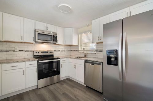 7329 Star Dust Dr, Port Richey FL  34668-2828 exterior