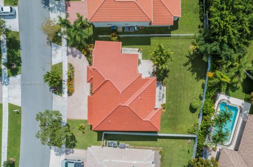 1120 179 Ave, Hollywood FL 33029-3053 exterior