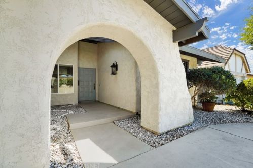 2266 239th St, Torrance, CA 90501-5921