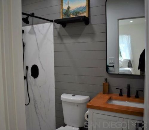 6255 Primrose Dr, La Mesa CA  91942-4030 exterior