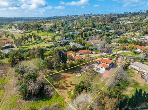 2562 Meadowmist Ln, Encinitas, CA 92024-6532
