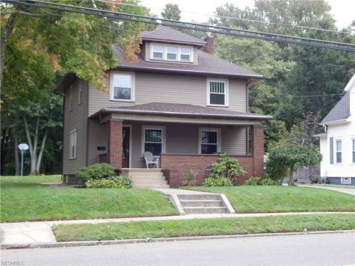 228 Wooster St, Harmon, OH 44662-1056