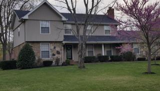 100 Valley Brook Dr, Hendersonville, TN 37075-5219