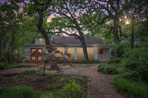 2224 Goldenrod Ave, Fort Worth, TX 76111-1609