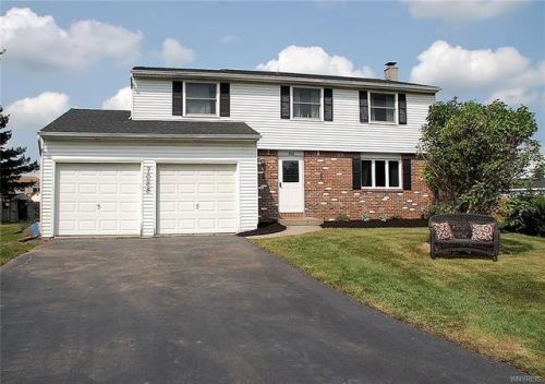 7088 Academy Ln, Pendleton NY  14094-5356 exterior