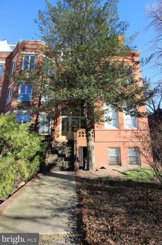 1821 16th St, Washington, DC 20020-5630