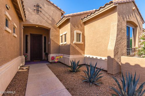 12160 Locust Ln, Avondale AZ  85323-7681 exterior