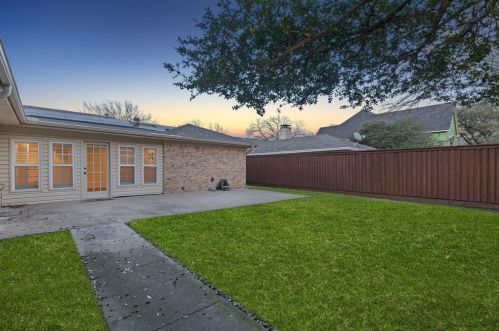 1133 Melrose Dr, Richardson TX  75080-3936 exterior