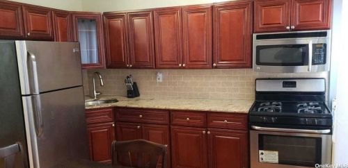 111-40 Inwood St, Jamaica NY  11435-4907 exterior