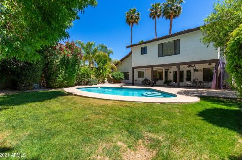 7528 Woodshire Cv, Scottsdale AZ  85258-2015 exterior