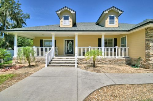 2835 Thornhill Rd, Winter Haven, FL 33880-1038