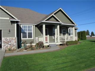 300 Island Green Way, Lynden, WA 98264-9371