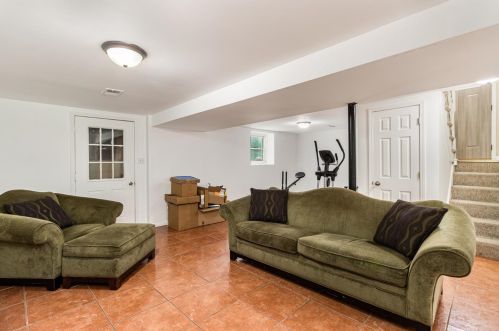 7909 Whitcomb St, Gary IN  46410-4366 exterior