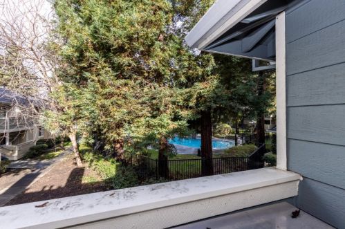 2713 Somerset Park Cir, San Jose CA  95132-2274 exterior