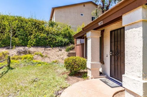 9852 Caminito Cuadro, San Diego, CA 92129-2840