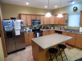 2717 Donnas Way, Manhattan KS  66502-7513 exterior