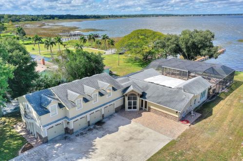 2950 Crump Rd, Winter Haven FL  33881-9238 exterior