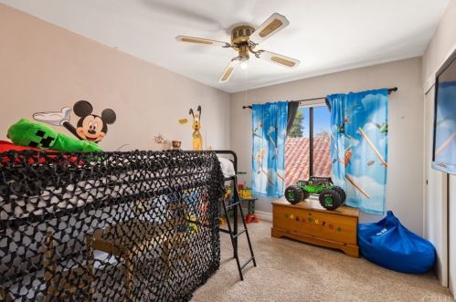 22301 Chestnut Ln, El Toro CA  92630-4306 exterior