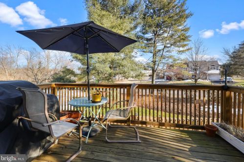 12 Old Mill Ln, Southampton PA  18966-2845 exterior