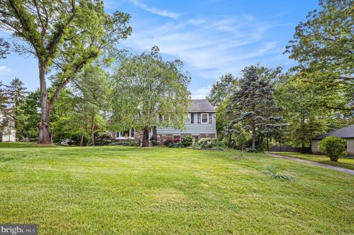 956 General Nash Dr, Lansdale, PA 19446-5453