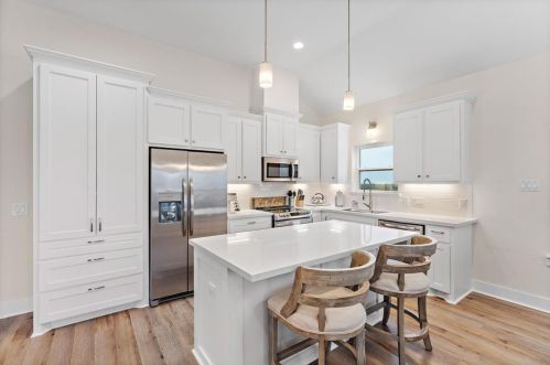 25255 Sausalito Dr, Galveston TX  77554-6910 exterior