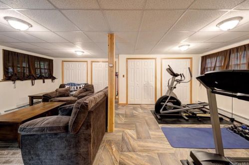 6 Sunset Dr, Monticello NY  12701-4500 exterior