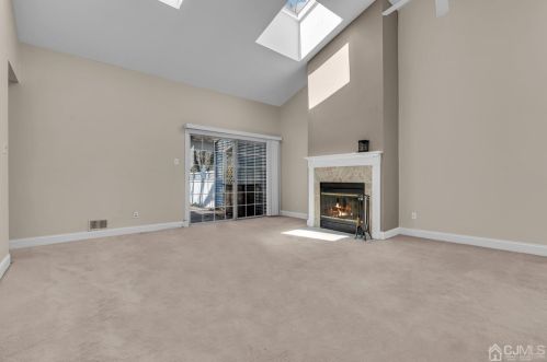 9 Portsmouth Dr, Old Bridge NJ  08857-3116 exterior