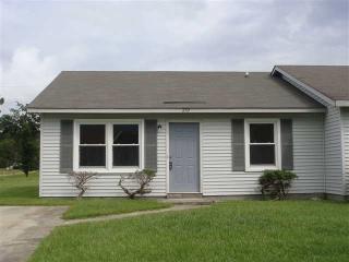 208 Appaloosa Dr, Jacksonville NC  28540-7201 exterior