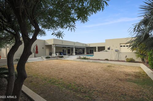 4753 Fallen Leaf Ln, Glendale AZ  85310-3006 exterior