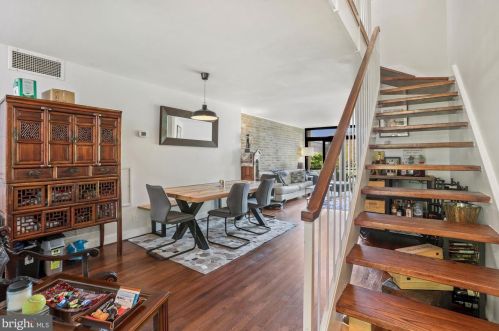 335 N St, Washington, DC 20002-3429