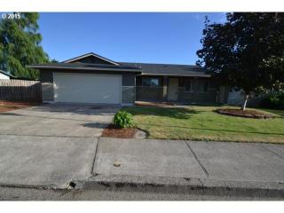 650 Fuller Ct, Mcminnville, OR 97128-2144