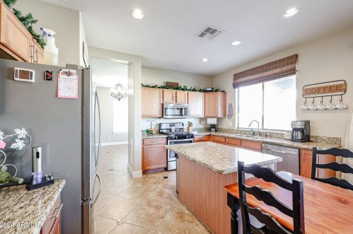17424 Lundberg St, Sun City AZ  85388-1278 exterior