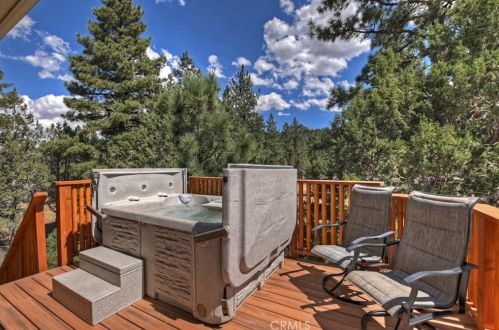 1178 Ln, Big Bear City CA  92314 exterior