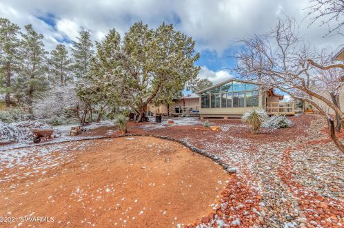 120 Grasshopper Ln, Sedona AZ  86336-4521 exterior
