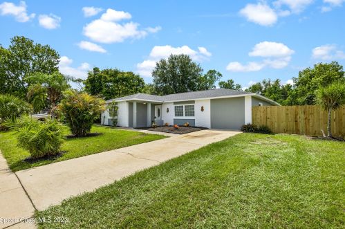 3295 Teal St, Titusville, FL 32796-1238