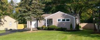 220 9th St, Stella Niagara, NY 14092-1415