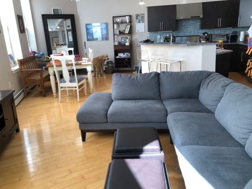 72 Kent St, Brookline, MA 02445-7947