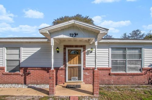 7233 Thomas Jefferson Cir, Bartow FL  33830-8935 exterior