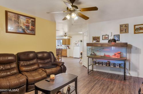 1773 Calle La Paz, Tucson AZ  85713-5664 exterior