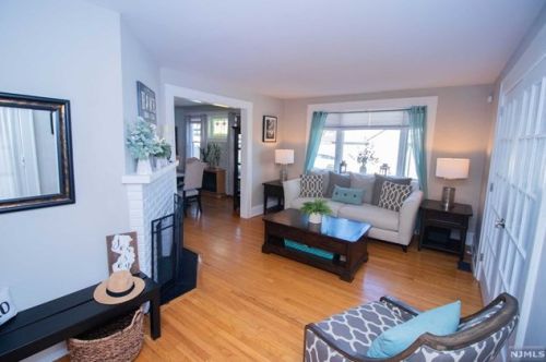 2 Montclair Ave, Nutley NJ  07110-1124 exterior