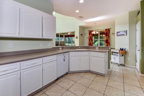 802 Whispering Wind Ct, Daytona Beach FL  32128-7515 exterior