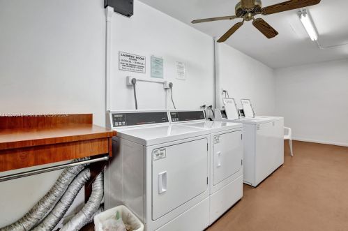 850 133rd Ter, Hollywood FL  33027-1890 exterior