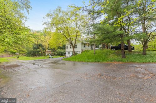 1028 Yorklyn Rd, Hockessin, DE 19707-9769