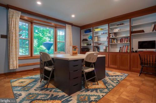 540 Devon Rd, Camp Hill PA  17011-2122 exterior