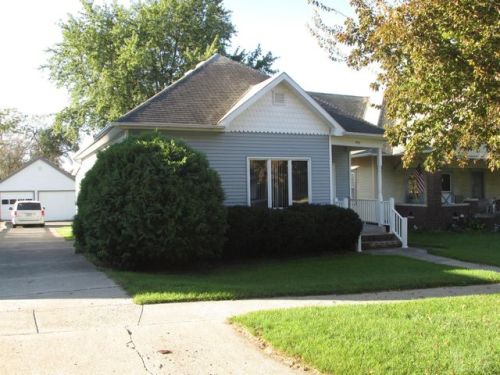 654 5th Ave, Botna, IA 51454-7702