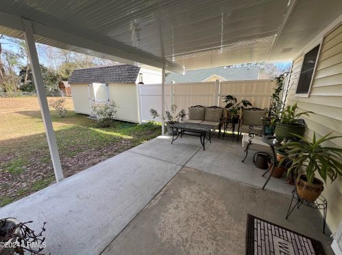 30 Burlington Cir, Beaufort SC  29906-8538 exterior