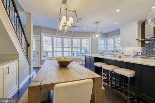 40280 Spectacular Bid Pl, Leesburg VA  20176-7173 exterior